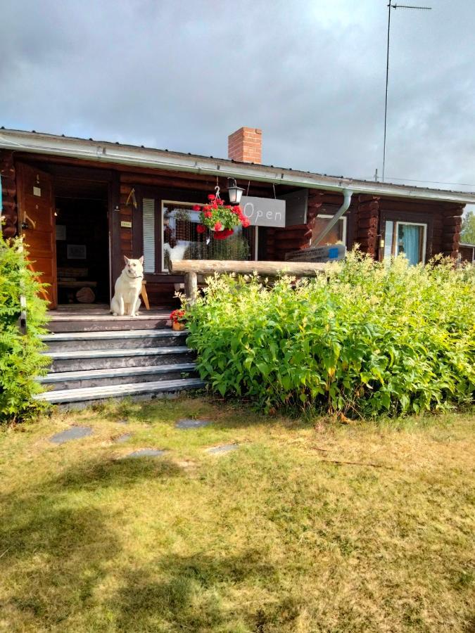 Laetasenonmajat Hotel Enontekiö Exterior foto